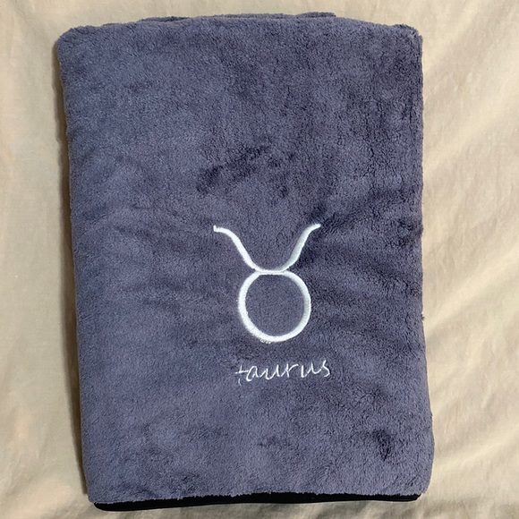 Zodiac Other - 💛 Taurus ♉️ Zodiac towel-Dark gray